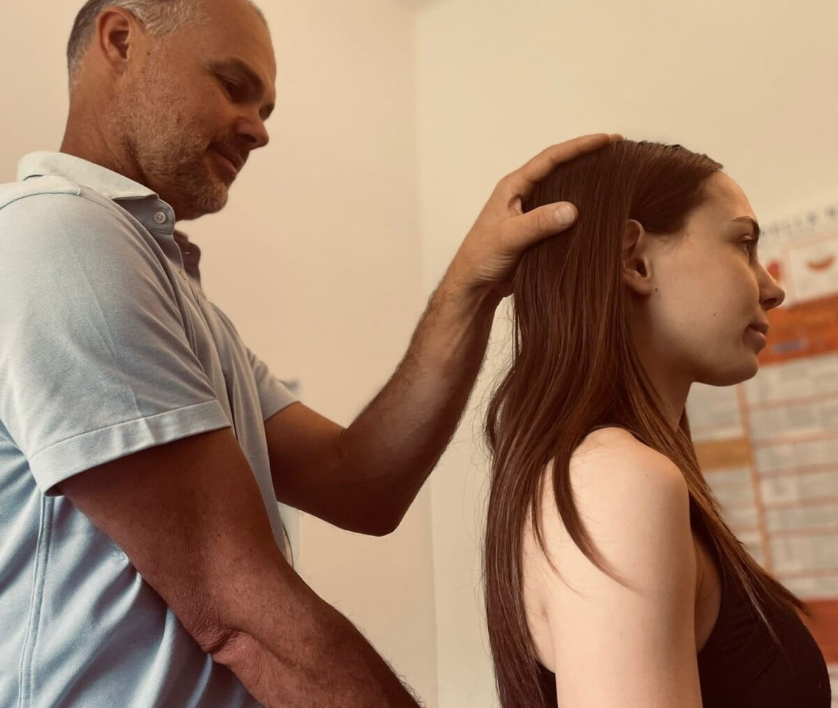 mal-di-schiena-osteopatia-dottor-luca-mazzarolo-trust-centro-studi-mod Mal di Schiena: Cause, Sintomi e Trattamenti Osteopatici 1